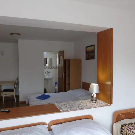 Goscinne Irena Guest house 3*